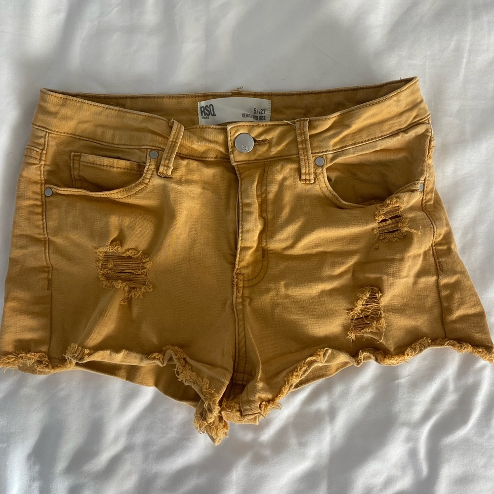 RSQ mustard size 5/w27 shorts